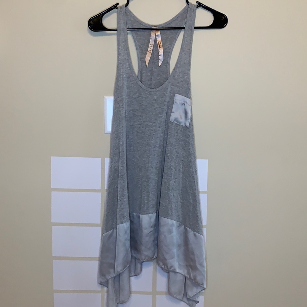 Lani Jersey Racerback Satin Hem Pocket Detail Sleeveless Tank Tunic Top Size M